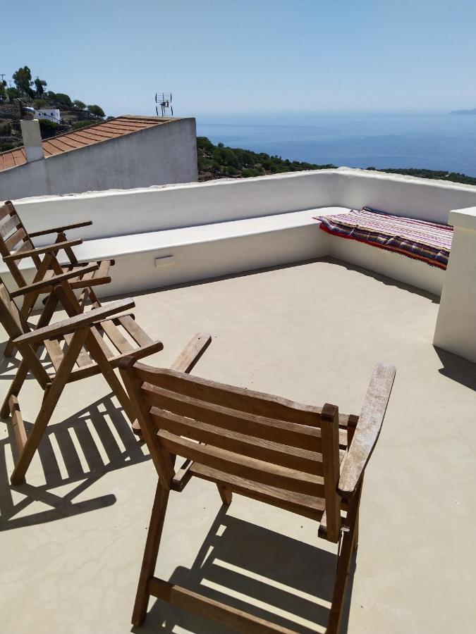 Oniropagida Nisyros Apartments #2 Nikia View Esterno foto